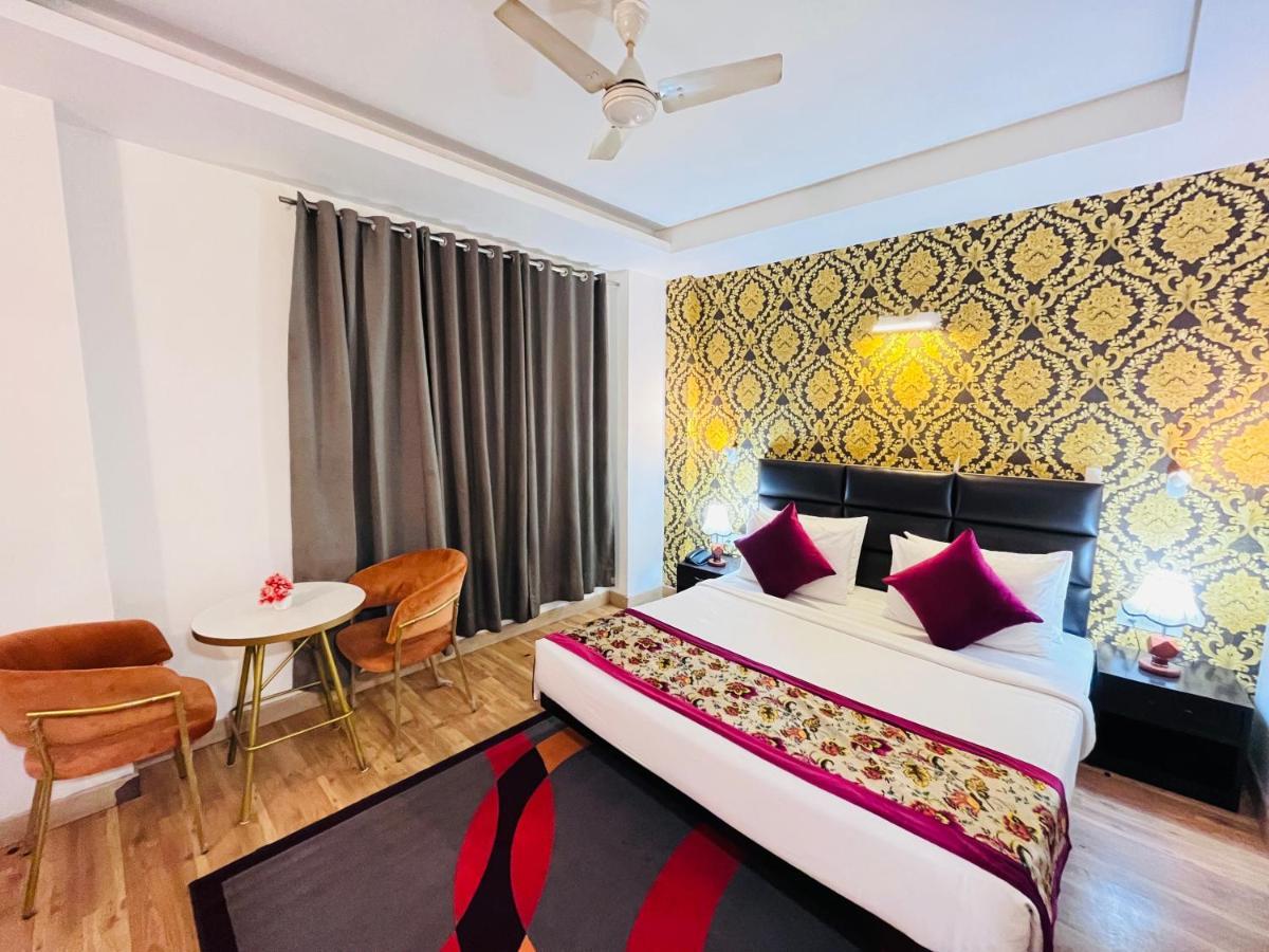 Hotel At Residency Kaushambi Couple Friendly Ghaziabad Eksteriør bilde