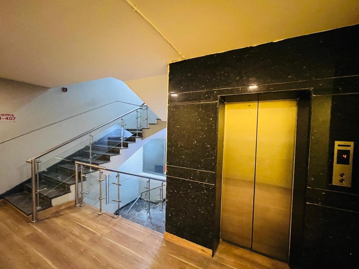 Hotel At Residency Kaushambi Couple Friendly Ghaziabad Eksteriør bilde