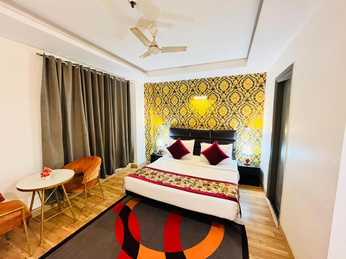Hotel At Residency Kaushambi Couple Friendly Ghaziabad Eksteriør bilde