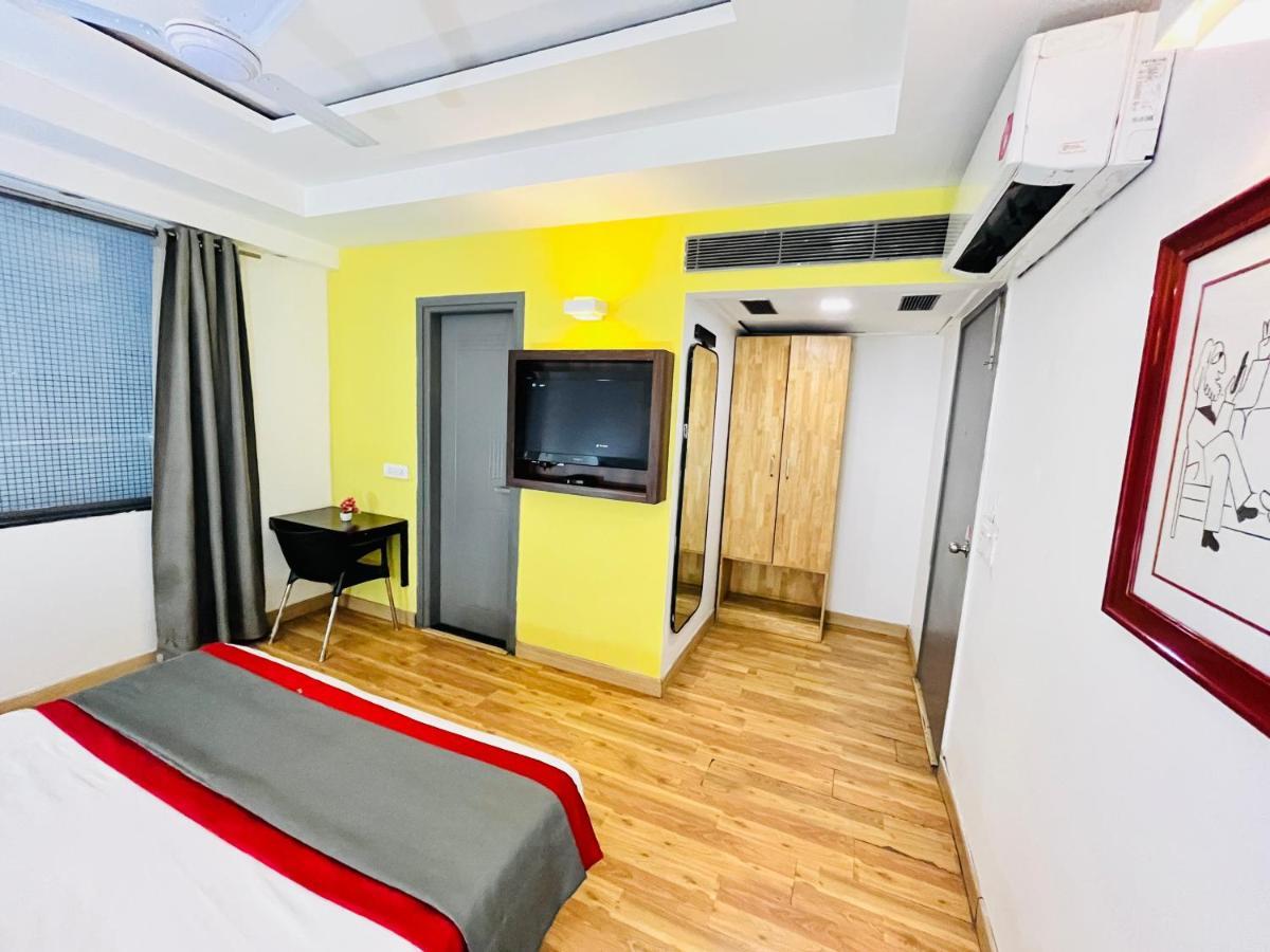 Hotel At Residency Kaushambi Couple Friendly Ghaziabad Eksteriør bilde